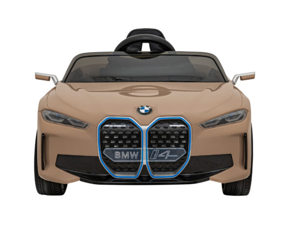 BMW I4 zlatni
