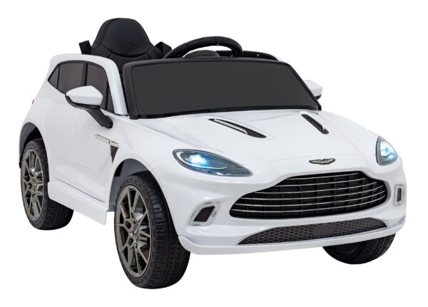 Aston Martin DBX vozilo bijele boje