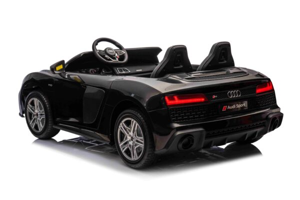 Audi Spyder R8 LIFT vozilo Crno