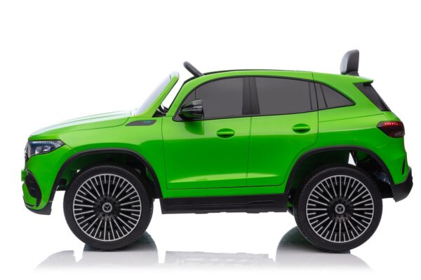 Vozilo Mercedes Benz EQA 250 Zelena